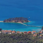 Apartment 1 Bedroom Awesome In Rab Rab Town