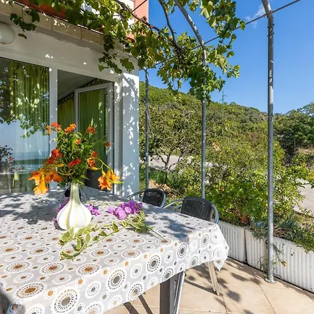 1 Bedroom Awesome In Rab Apartment *
